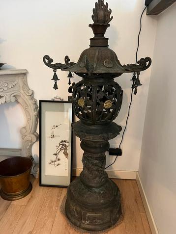 Japanse pagode in brons, Enlèvement, Bronze