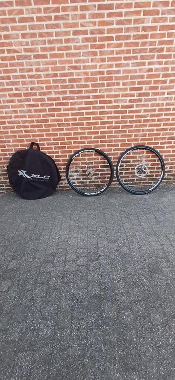 Mavic crossride wielenset met schijfremmen/casette/bandjes e beschikbaar voor biedingen