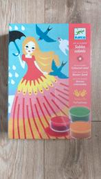 Jeu créatif Djeco, Enlèvement