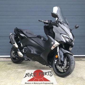 YAMAHA T-MAX 530 SX beschikbaar voor biedingen