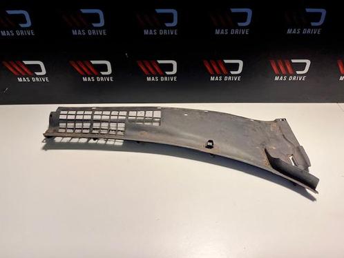 Lexus Lexus UCF10 LS400 Right Windshield Cowl Panel Trim Cov, Auto-onderdelen, Carrosserie, Gebruikt