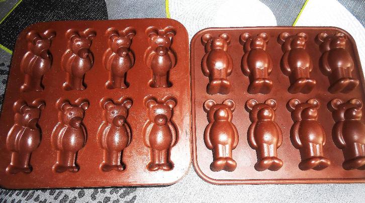 Kleine mannetjes gemaakt van ijs, chocolade..., Hobby en Vrije tijd, Overige Hobby en Vrije tijd, Nieuw, Ophalen of Verzenden