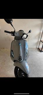 Vespa Sprint - A klasse, Fietsen en Brommers, Ophalen, Overige modellen, Klasse A (25 km/u), Zo goed als nieuw