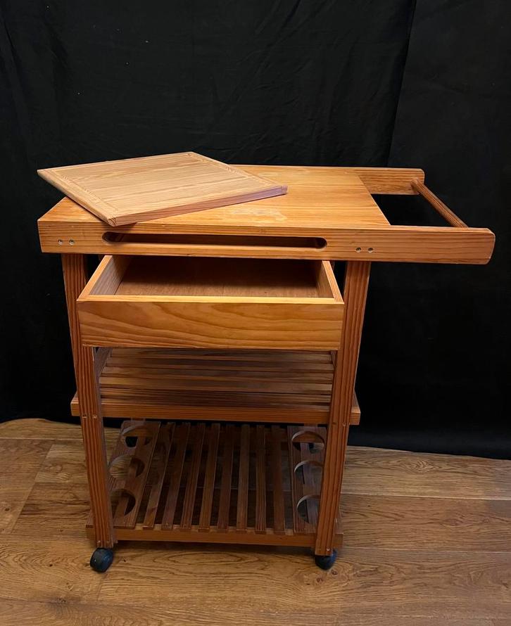 Houten trolley op wielen, Huis en Inrichting, Tafels | Sidetables, Gebruikt, 25 tot 50 cm, 50 tot 100 cm, Rechthoekig, Grenenhout