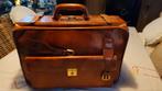 Lederen weekend/ handbagage/ dokterstas, Handtassen en Accessoires, Koffers, Ophalen