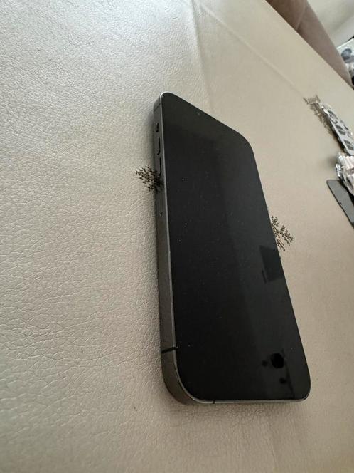 iPhone 13 Pro Max 256Gb état Niquel à part fissuré à larrier, Telecommunicatie, Mobiele telefoons | Apple iPhone, Refurbished