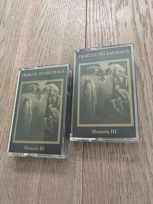 Tribute To BAUHAUS Honoris III 2xK7 MP3 * 50 ex *goth* NIEUW, Cd's en Dvd's, Cassettebandjes, Nieuw in verpakking, Voorbespeeld