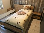 Tweepersoonsbed - industrieel design, Huis en Inrichting, Slaapkamer | Bedden, Ophalen, Gebruikt, Bruin, 210 cm