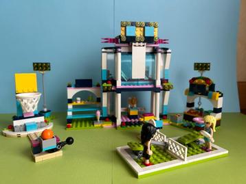 Lego Friends: sportcentrum beschikbaar voor biedingen