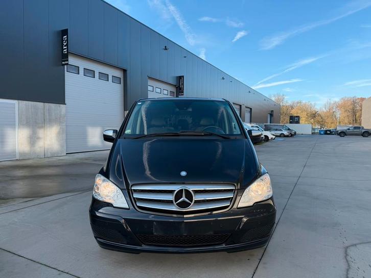 Mercedes Viano  2011  3.0 V6  Trend  247.000, Auto's, Mercedes-Benz, Particulier, Viano, Diesel, Euro 5, Automaat, Zwart, Zwart
