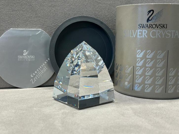 Swarovski Paperweight Pyramide helder, Verzamelen, Swarovski, Nieuw, Figuurtje, Ophalen of Verzenden