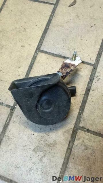 Claxon lage toon BMW 3-serie E46 61338379711 beschikbaar voor biedingen