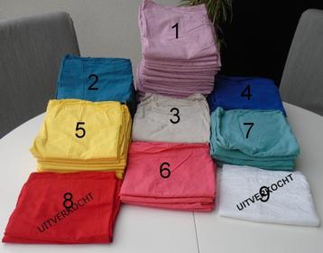COL SJAAL, DIVERSE KLEUREN 4 STUKS NIEUW   beschikbaar voor biedingen