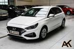 Hyundai i30 i30 1.0i Modern - NAVI SMART / CAMERA / PDC / CC, Auto's, Hyundai, Voorwielaandrijving, Gebruikt, Euro 6, Wit