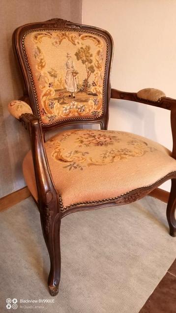 Fauteuil Gobelin pour femme., Enlèvement