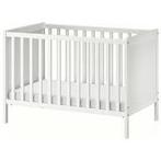 Ikea babybed Sundvik met matras, Ophalen, Zo goed als nieuw