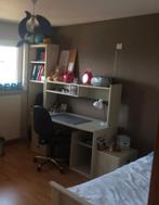 Bureau en 1 persoonsbed, Ophalen, Zo goed als nieuw