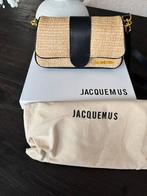 Jacquemus tasje, Handtassen en Accessoires, Verzenden, Zo goed als nieuw