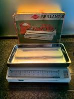 Vintage keukenweegschaal Krups Brillant S, Elektronische apparatuur, Weegschalen, Analoog, Gebruikt, Ophalen of Verzenden, 1 tot 500 gram