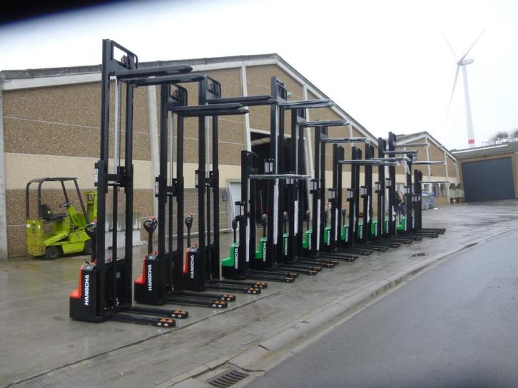 NIEUWE stapelaars 1.5T  lithium ion + 2J GARANTIE, Zakelijke goederen, Machines en Bouw | Heftrucks en Intern transport, Stapelaar