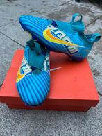 Chaussures de foot nike, Sport en Fitness, Voetbal, Ophalen, Gebruikt, Schoenen