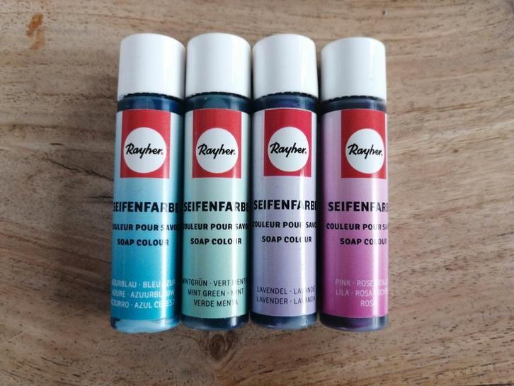 Kleurstof voor zeep, Hobby en Vrije tijd, Knutselen, Zo goed als nieuw, Ophalen of Verzenden