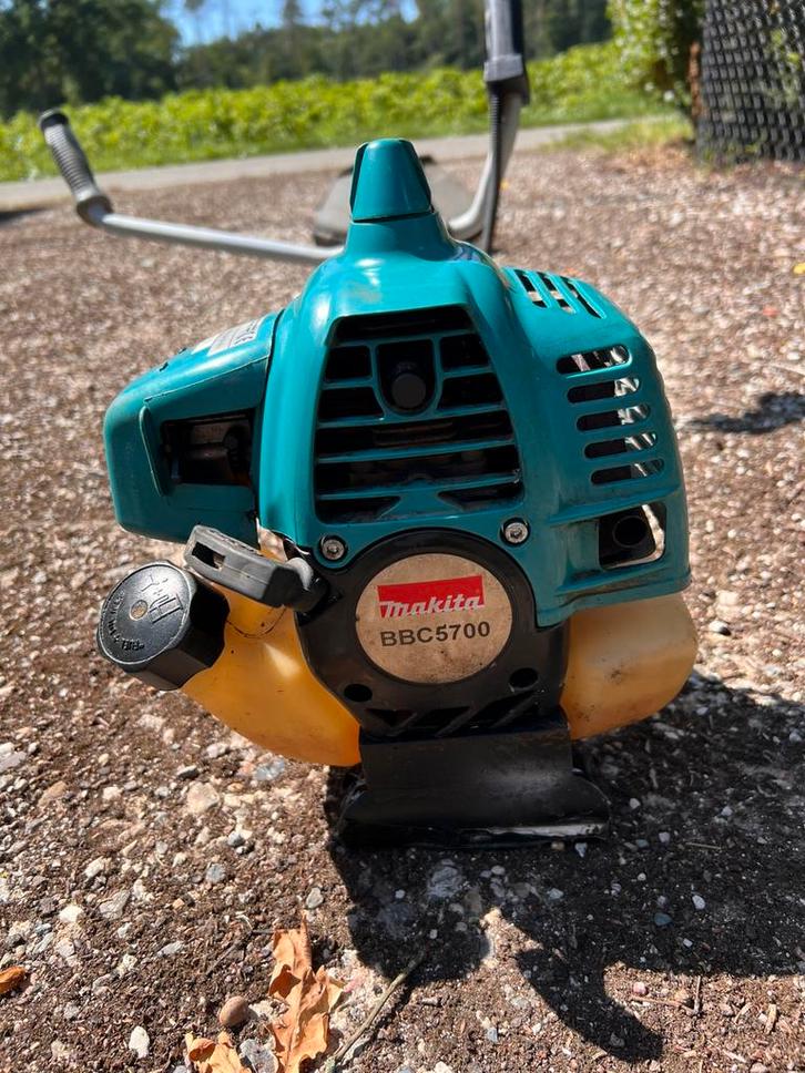 Bosmaaier Makita, Tuin en Terras, Bosmaaiers, Zo goed als nieuw, Ophalen