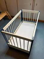 Baby ledikant bedje, wit met matras, beddengoed en lakens, Ophalen, Ledikant