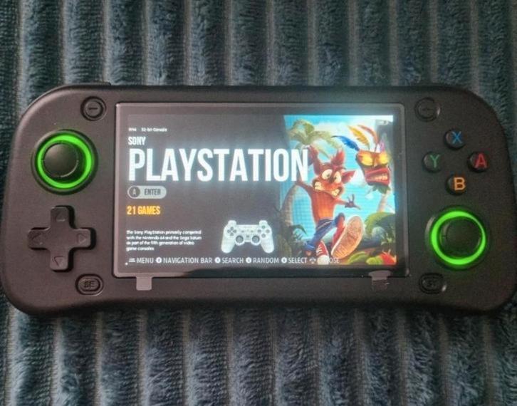 Console retro gaming 15 000 jeux, Games en Spelcomputers, Spelcomputers | Nintendo 2DS en 3DS, Nieuw, Zwart, Met games, Ophalen of Verzenden