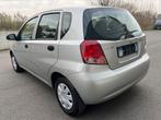 Chevrolet Kalos Benzine 124.000KM AIRCO 2004 GEKEURD LEZ OK, Auto's, Chevrolet, USB, Kalos, Bedrijf, Handgeschakeld