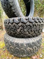 3 pneus Bf goodrich all terrain 17 pouce, Ophalen, Gebruikt