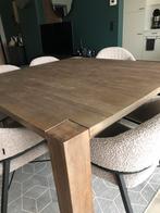 Robuuste tafel 1,4m op 1,4m, Huis en Inrichting, 100 tot 150 cm, 100 tot 150 cm, Zo goed als nieuw, Ophalen