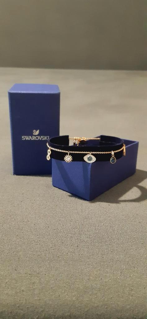 Swarovski bedelarmband nieuw, Handtassen en Accessoires, Armbanden, Nieuw, Goud, Overige kleuren, Met bedels of kralen, Ophalen