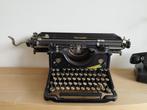 Olivetti M40 typmachine met XL slede (1934), Antiek en Kunst, Antiek | Kantoor en Zakelijk, Ophalen