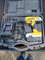 Batery kapot, Doe-het-zelf en Bouw, Gereedschap | Boormachines, Ophalen, Zo goed als nieuw