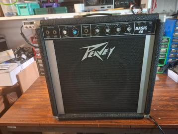 Peavey gitaarversterker basic-40 mooi tov leeftijd beschikbaar voor biedingen