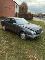 mercedes e200 voor opmaak onderdelen of export, Auto's, 100 kW, Stof, Handgeschakeld, Particulier
