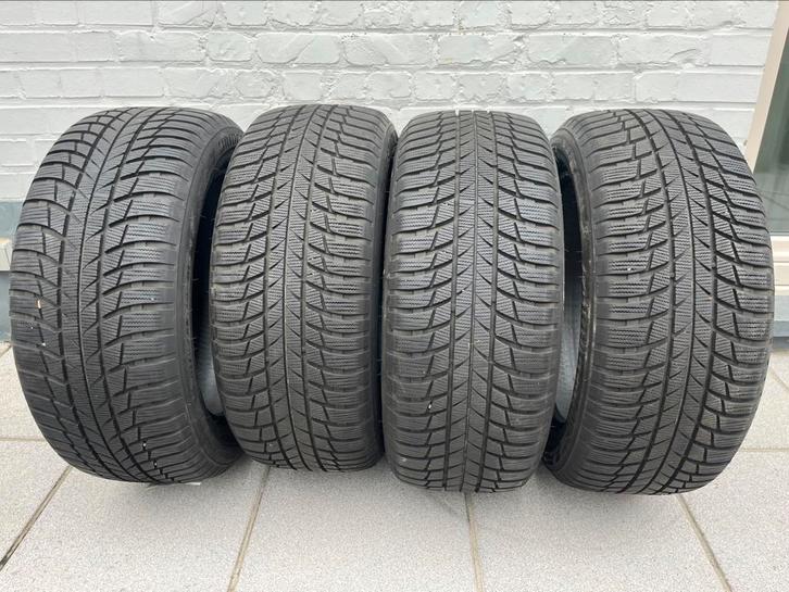 Pneu hiver BRIDGESTONE  Runflat * 245/50 R 18, Auto-onderdelen, Banden en Velgen, Band(en), Ophalen