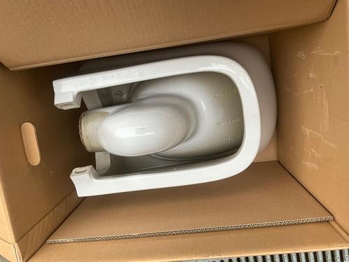 randloos hangtoilet, Doe-het-zelf en Bouw, Sanitair, Gebruikt, Toilet, Steen, Ophalen