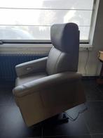 Elektrische relaxzetel, Ophalen, Zo goed als nieuw, Leer