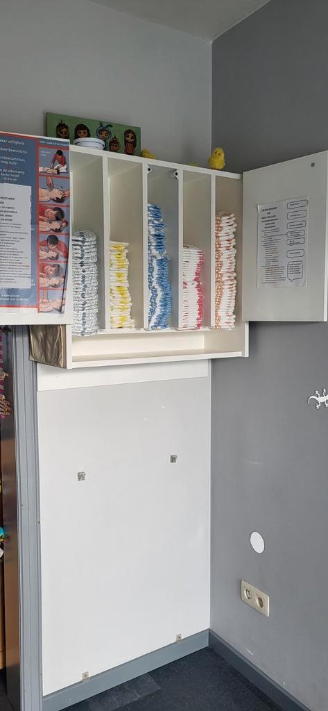 Luierkast pamperkast, Kinderen en Baby's, Kinderkamer | Commodes en Kasten, Ophalen