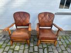 2 vintage lederen fauteuils, Gebruikt, Hout, Ophalen