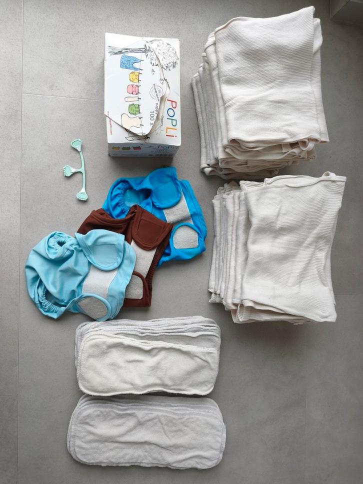 Lot de couches lavables+surpantons, Enfants & Bébés, Vêtements enfant | Autre, Utilisé, Enlèvement ou Envoi