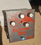 Brunetti - burning box, Musique & Instruments, Utilisé, Distortion, Overdrive ou Fuzz, Enlèvement ou Envoi