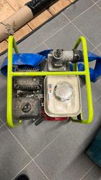 Benzine aangedreven waterpomp, Enlèvement, Utilisé