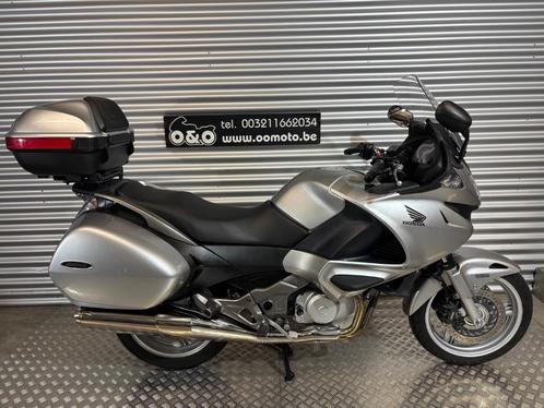 Honda NT700V Deauville ABS + Garantie + GRATIS onderhoud!, Motoren, Motoren | Honda, Bedrijf, Toermotor, meer dan 35 kW, 2 cilinders
