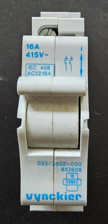 Interrupteur Vynkier sur rail DIN 415V-16A pour boîte à fuse, Enlèvement ou Envoi, Neuf, Interrupteur