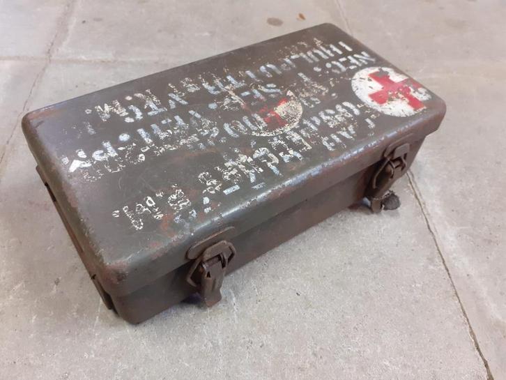 Originele verbanddoos ABL, Belgisch Leger - Willys CJ3A, Verzamelen, Militaria | Algemeen, Ophalen of Verzenden