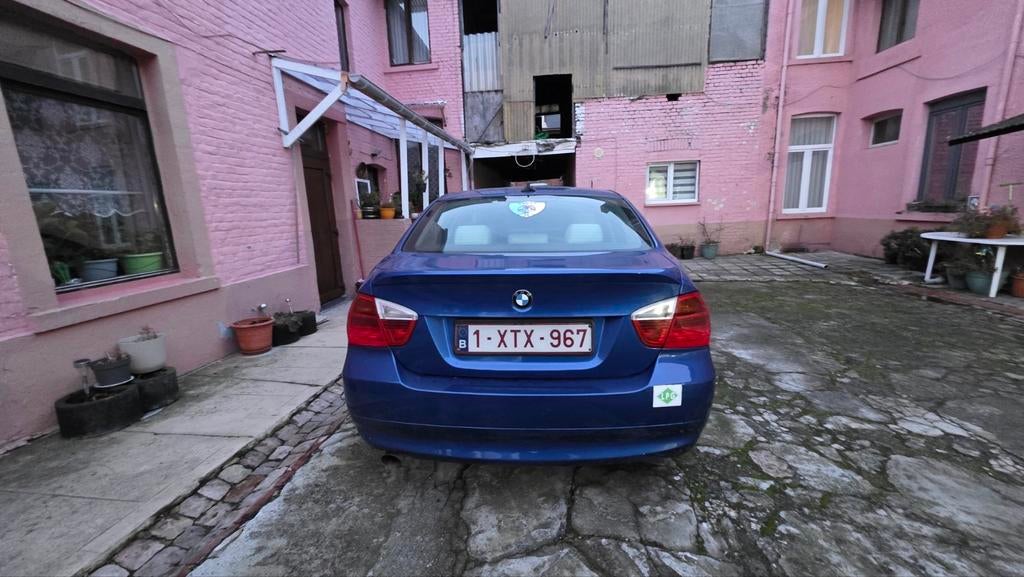 Voiture a réparer pompe a huile a remplacer, Autos, BMW, Particulier