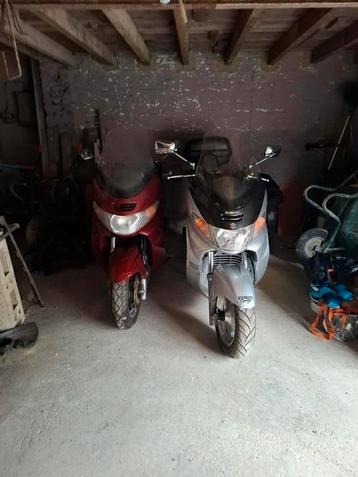 Deux scooter burgman 400cc, Particulier